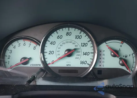 2004 Toyota Camry Solara Sle V6 z USA, uszkodzony, nr VIN 4T1CA38P04U015556